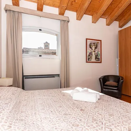 Charming Apartment In Venice! Buitenkant foto
